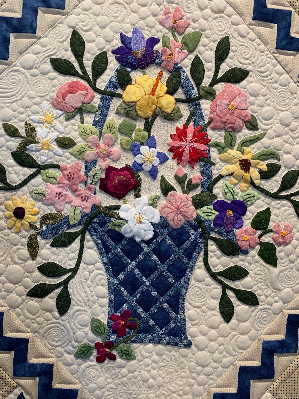 Sew Fun 2 Quilt Black Canyon Quilt Show Mary Ross