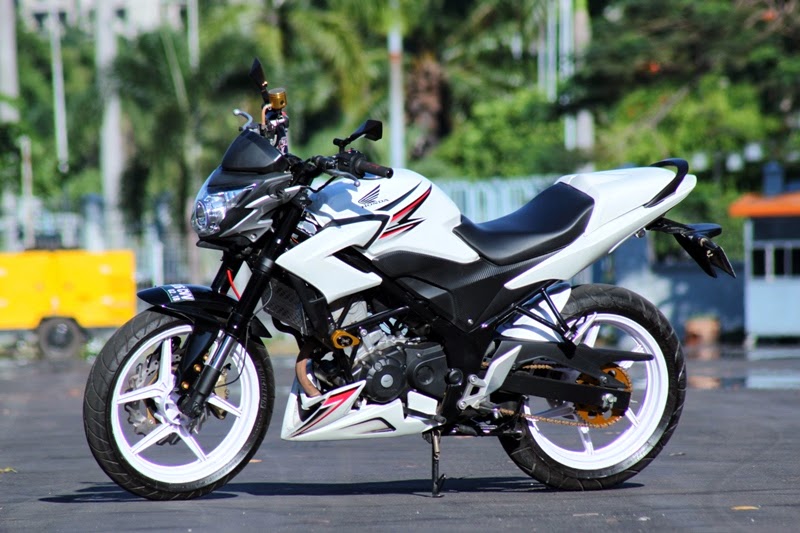 Honda CB150R Modifikasi  StreetFire Jakarta