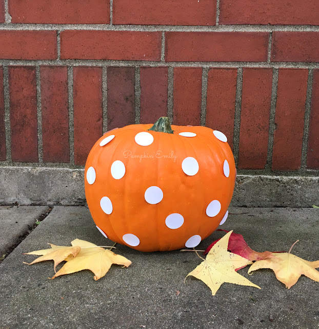 DIY Polka Dot Pumpkin