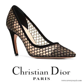 Queen Rania wore DIOR D-Choc Pumps