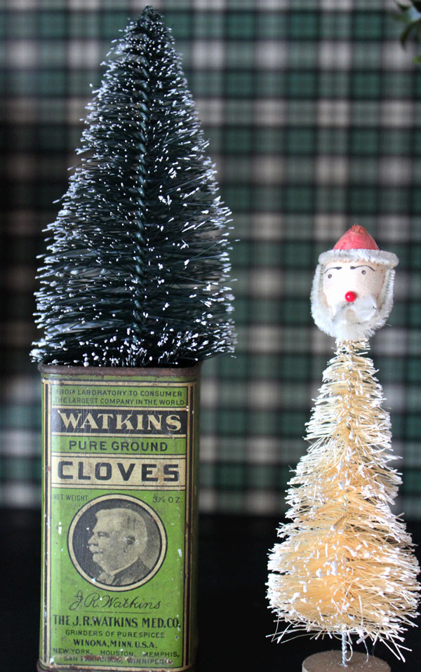 Christmas Hutch Decorating And Some Fun Projects Itsy Bits and Pieces