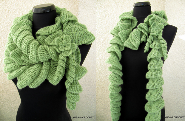 Crochet Pattern of Ruffle Scarf