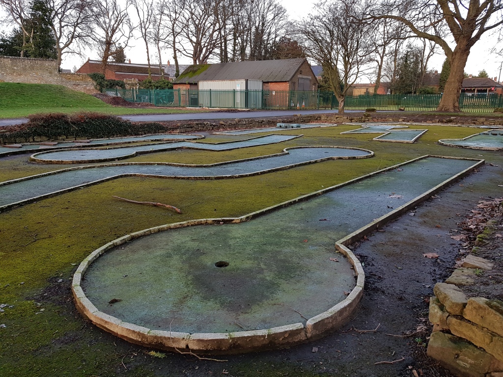 The Ham and Egger Files Hexthorpe Flatts Park Crazy Golf course in