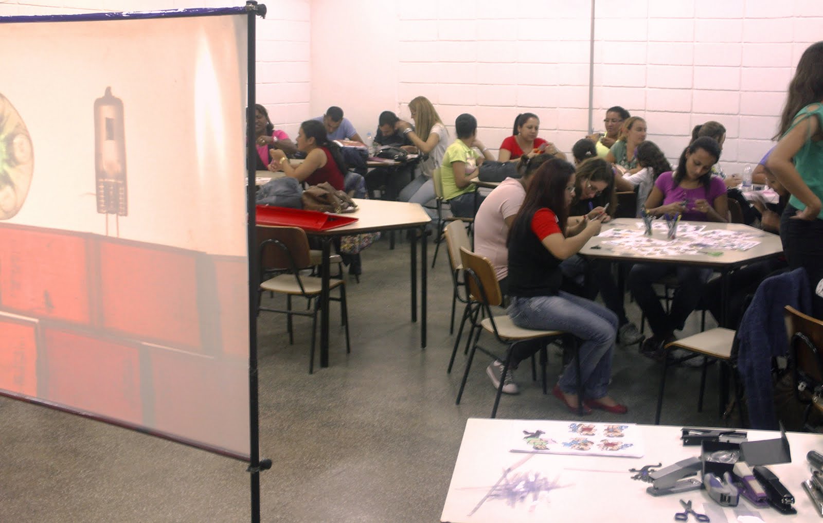 Contador de histórias, Teatro de sombras e afins Oficina para alunos