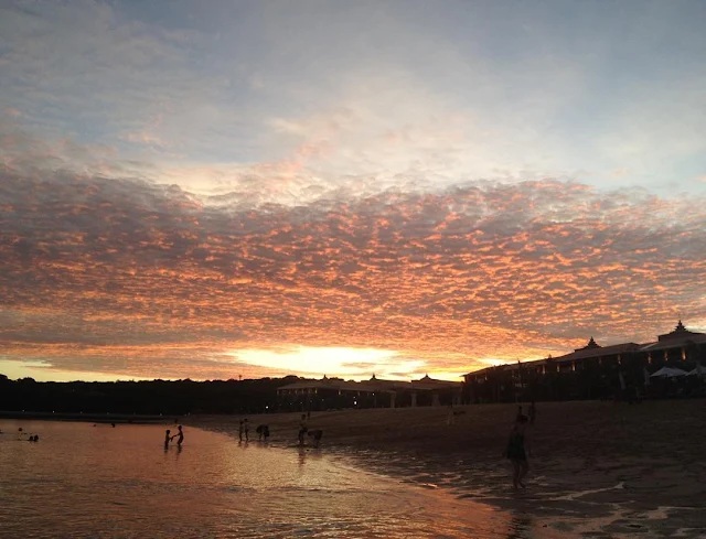 foto sunset di pantai geger nusa dua