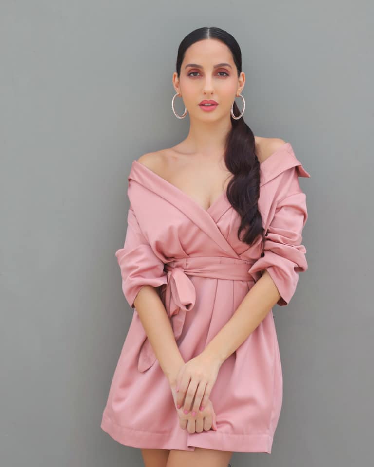 Nora Fatehi Looks Hot