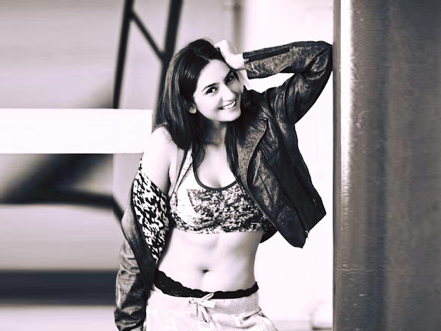 Actress Ragini Dwivedi Latest Hot Stills 2