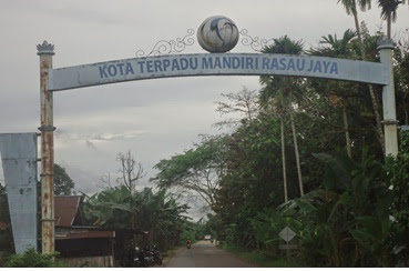 Penduduk Rasau Jaya Jaga Kerukunan Antarsuku 