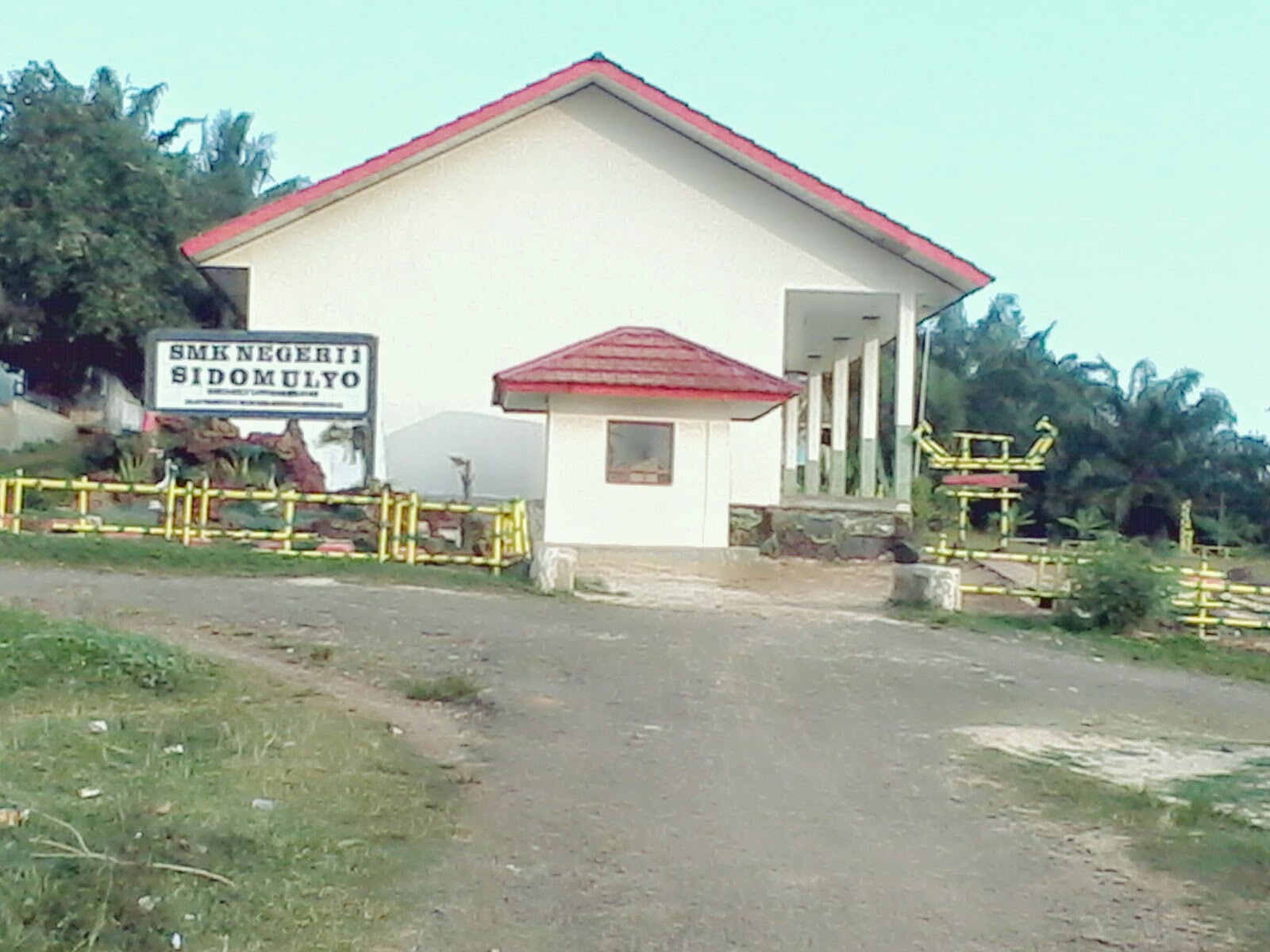 Lowongan Kerja TU di SMK NEGERI 1 SIDOMULYO Karir Bandar