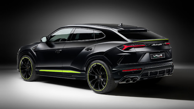 2021 Lamborghini Urus Graphite Capsule 2021 Lamborghini Urus Graphite Capsule