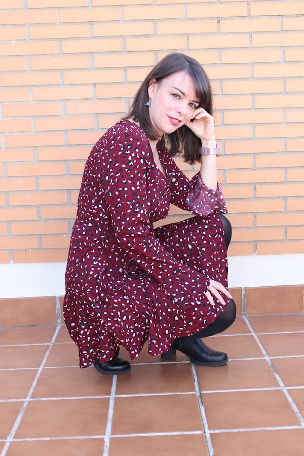 Vestido leopardo granate