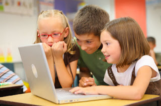 TEACHERPRENEUR: Kebaikan dan Manfaat Bermain Game Online Bagi