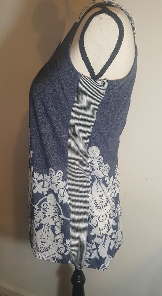 Refashion Co-op: Lining a Lacy Tank