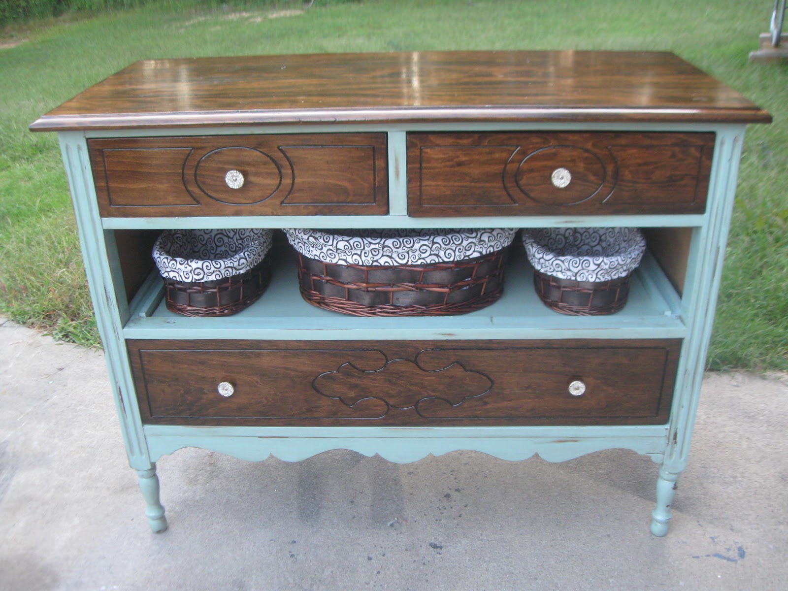 That's Not Junk...Refurbished Recycled Furniture 5 Auction Find