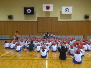 早島小学校でのできごと 海の学習 夕食後のレク