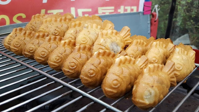 Bungeoppang (Fish bread)