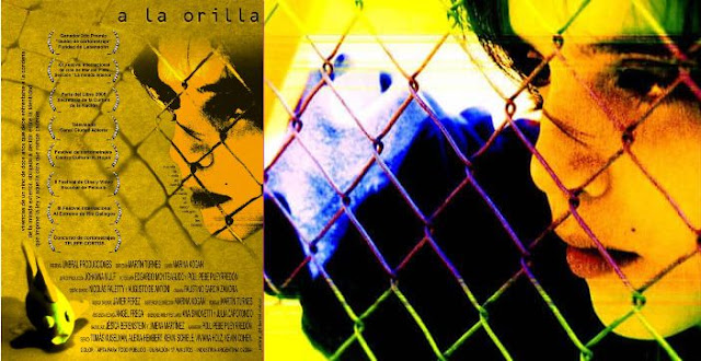 A la orilla, corto A la orilla, corto