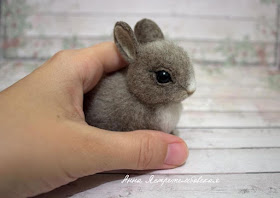 08-Bunny-Rabbit-A-Yastrezhembovskaya-Felting-Wool-Animal-www-designstack-co