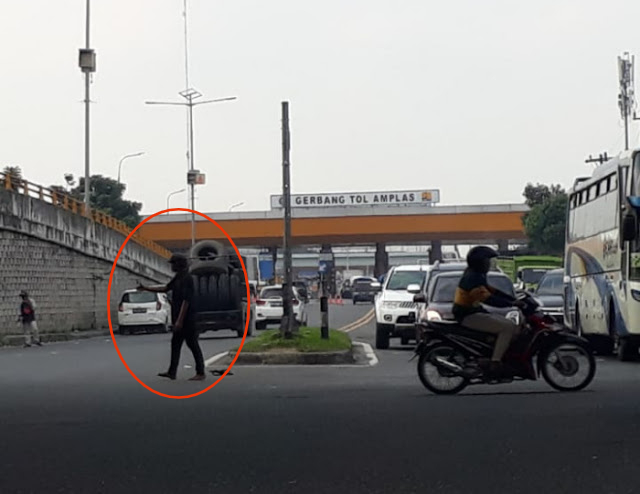 Beroperasi 24 Jam, Aksi Pungli Premanisme di Depan Gerbang Toll Amplas Terkesan Pembiaran