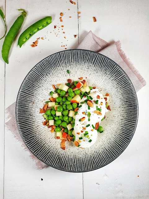 salade vegetarienne de petits pois feta pommes