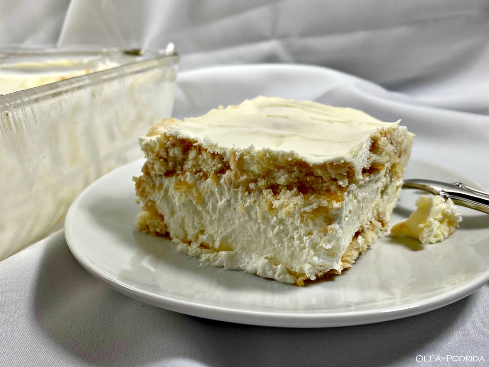 OllaPodrida Valerie Bertinelli’s Lemon Ice Box Cake