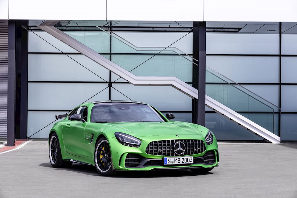 Cận cảnh siêu xe thể thao Mercedes-AMG GT R giá 11,6 tỷ đồng