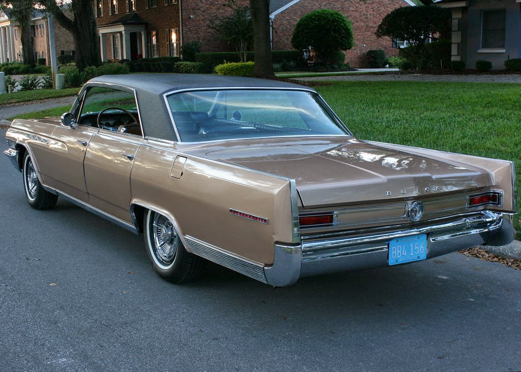 Buick Electra 1976