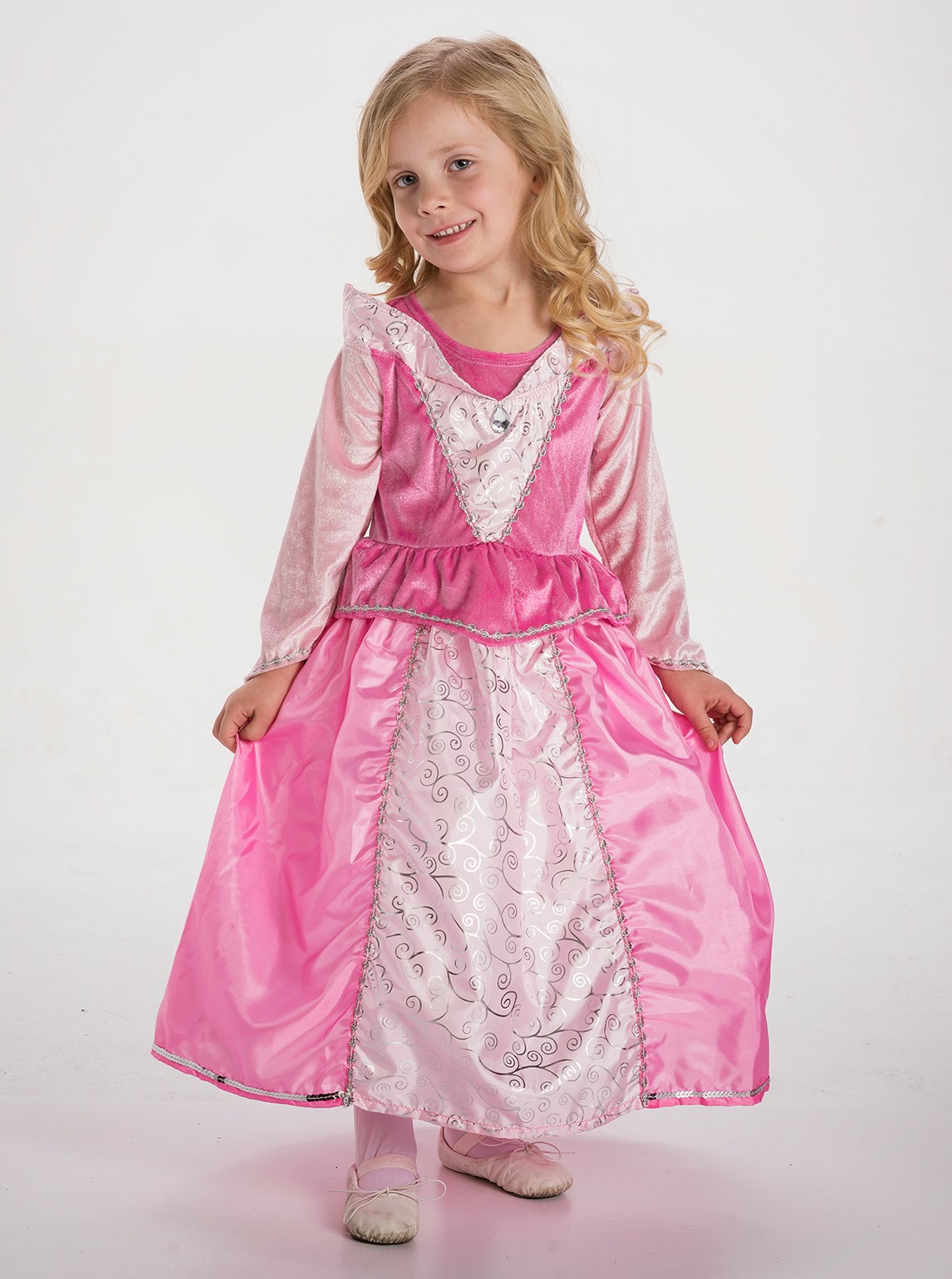 Festa infantil aprenda a fazer tiaras de princesas