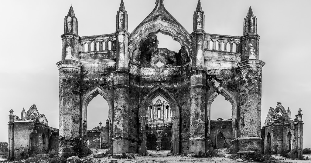 A night at the haunted church : Shettihalli 