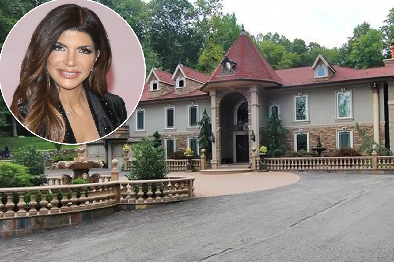 Teresa Giudice Selling Her New Jersey Mansion For 2.5 Million After