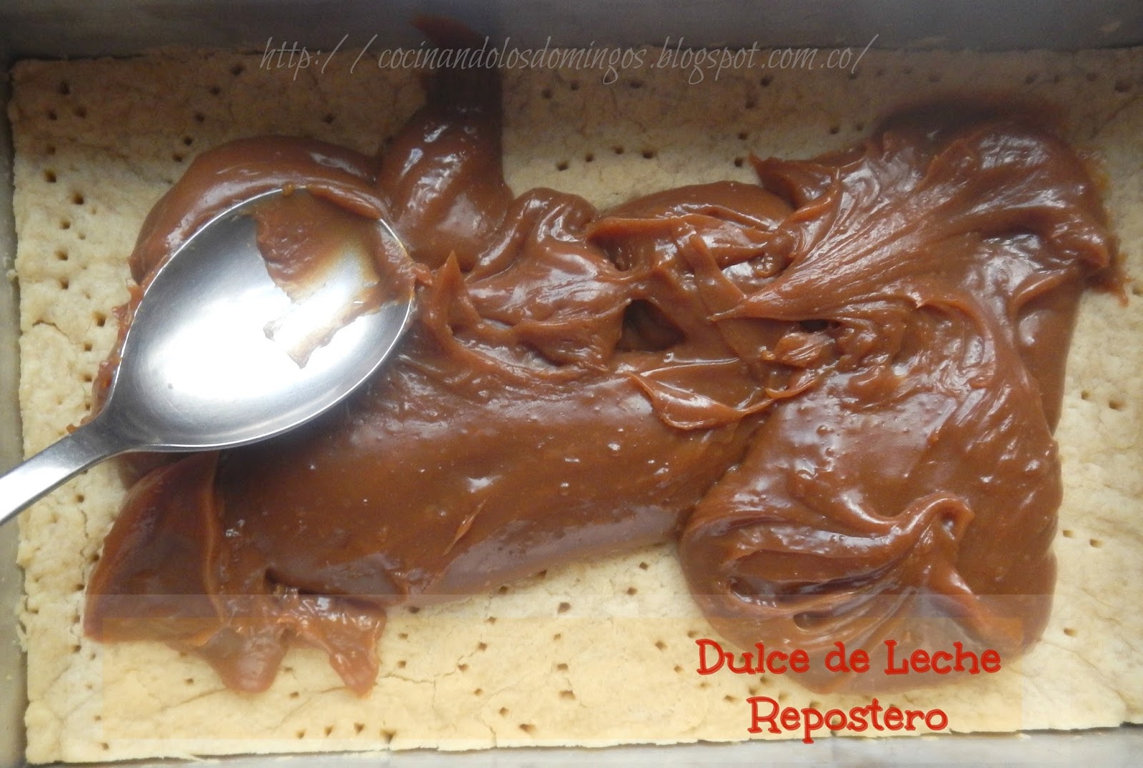 Cocinando Los Domingos: COMO HACER DULCE DE LECHE REPOSTERO