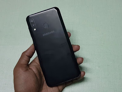 Reasons to Buy & Not to Buy Samsung Galaxy M10s