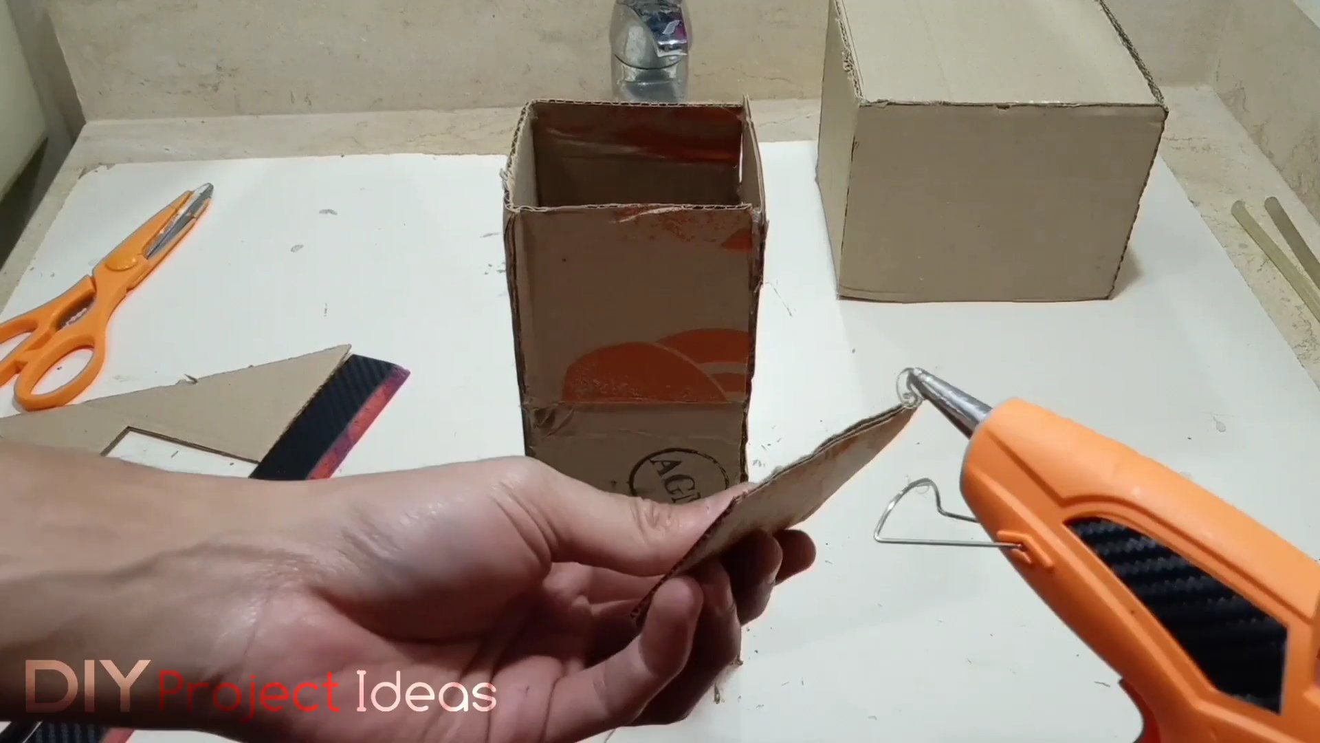 How to make Diorama Stone Castle Gate and Tower for Beginners