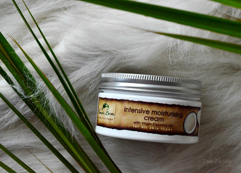 Kokosowy krem do twarzy Nature’s Secret - recenzja Kokosowy krem do twarzy Nature’s Secret - recenzja