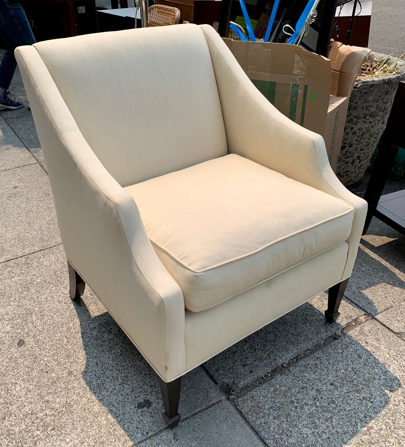 UHURU FURNITURE & COLLECTIBLES SOLD 108379 Ivory Upholstered Chair