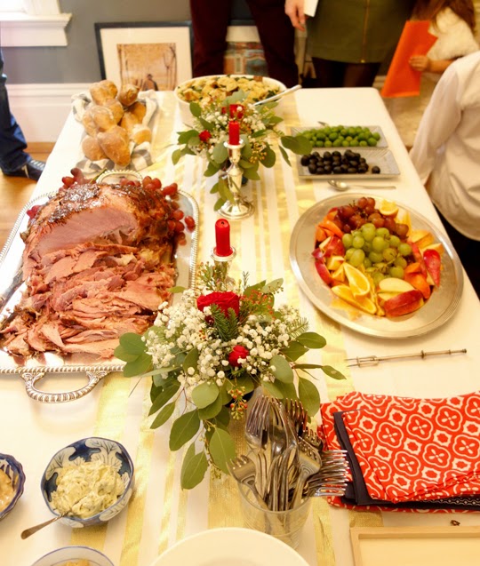 EmilyStyle: 5 Step Party: Christmas Brunch for 20 Guests