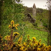 Ireland Images: round tower at Glendalough