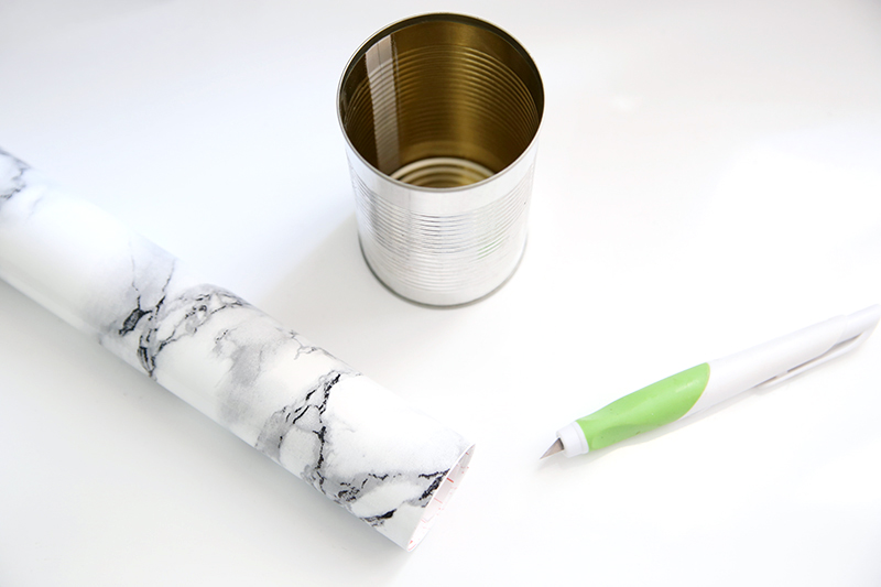 Portalápices con efecto mármol diy