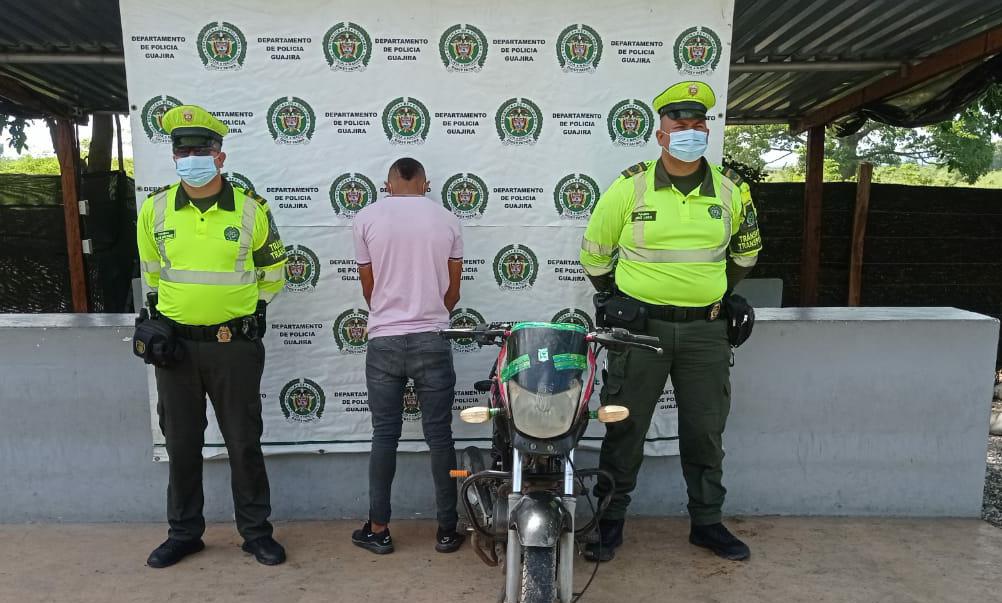 hoyennoticia.com, En carreteras de La Guajira recuperan dos motos robadas