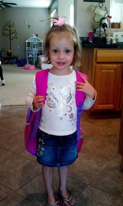 A day in the life of a Supermom: Ryen's FIRST day of Preschool!!