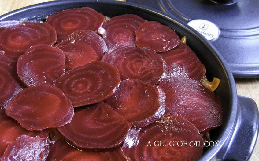Sliced beetroot hotpot topping