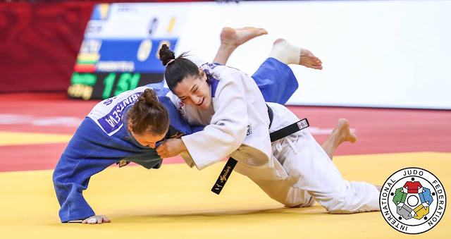 Mayra%2BAguiar%2B2%2B%2528Marina%2BMayorova-IJF%2529 Mayra%2BAguiar%2B2%2B%2528Marina%2BMayorova-IJF%2529