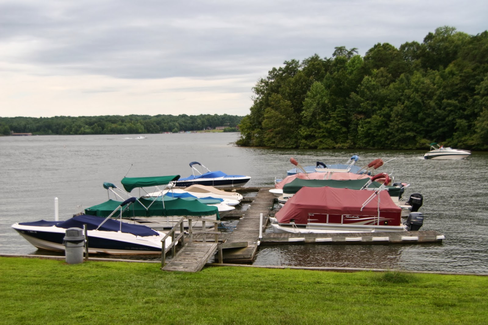 Boat Storage Anna Point Marina