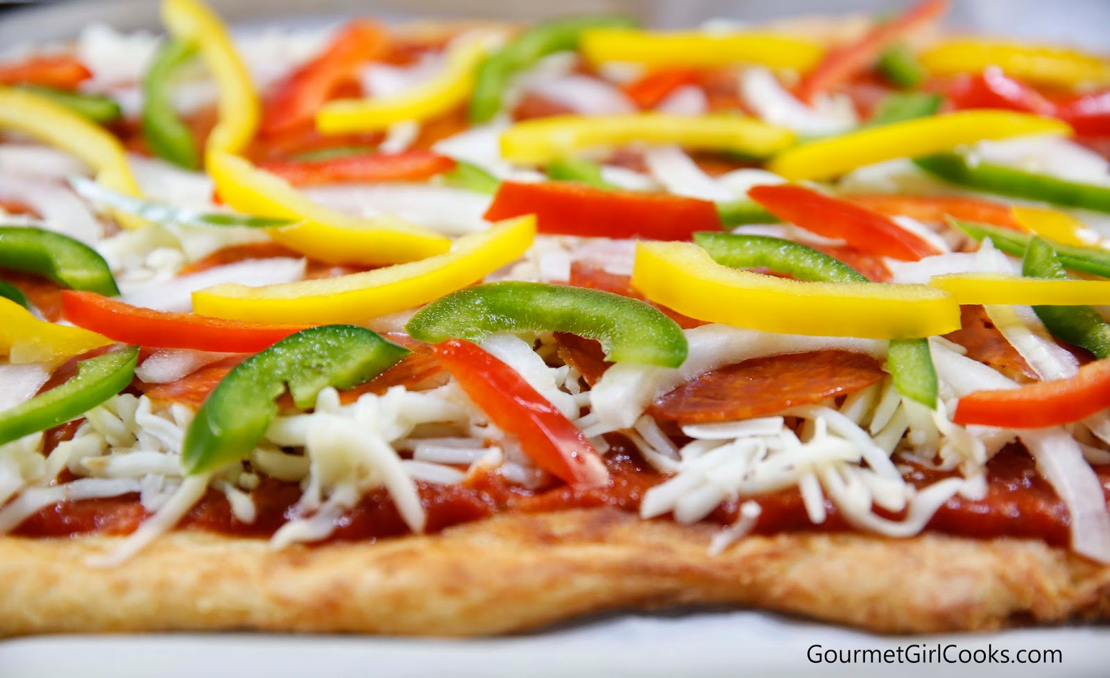 Gourmet Girl Cooks Stoplight Pizza w/ Cheese Head Pizza Crust