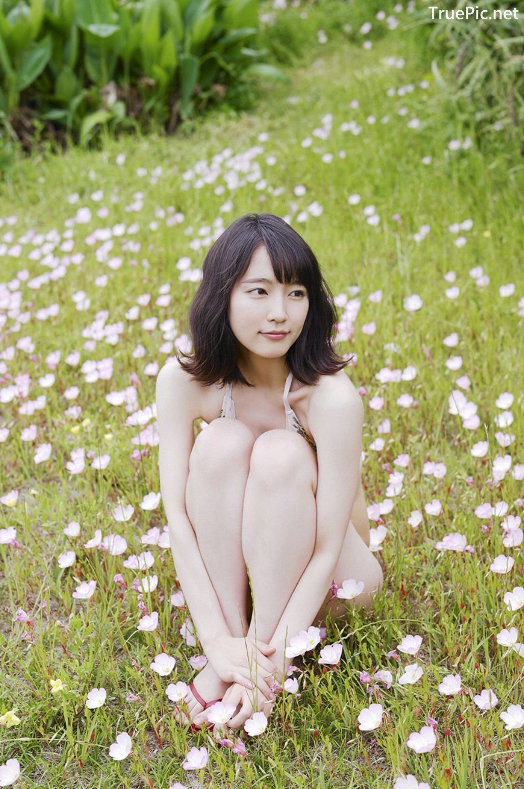 Image-Japanese-Actress-And-Model-Riho-Yoshioka-Pure-Beauty-Of-Sea-Goddess-TruePic.net- Picture-132