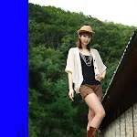 Kang Yui Sexy in Short Foto 29
