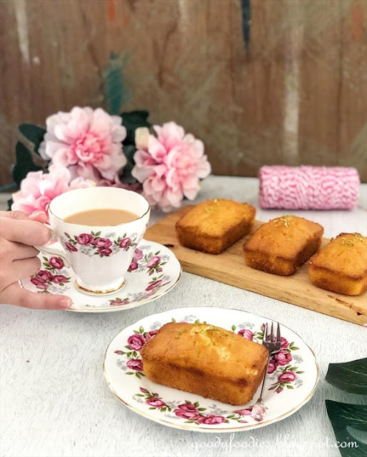 GoodyFoodies Recipe Mini lime syrup sponges (Nigella Lawson)