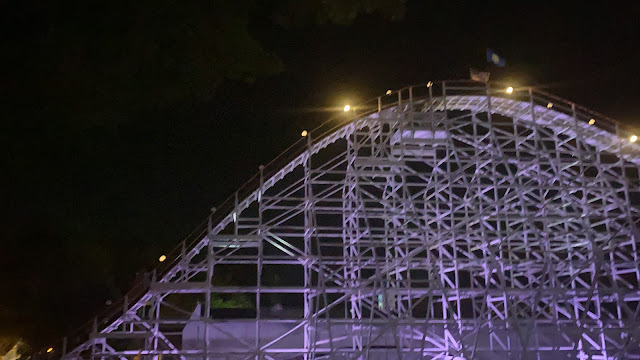 Wildcat Wooden Roller Coaster Lake Compounce At Night