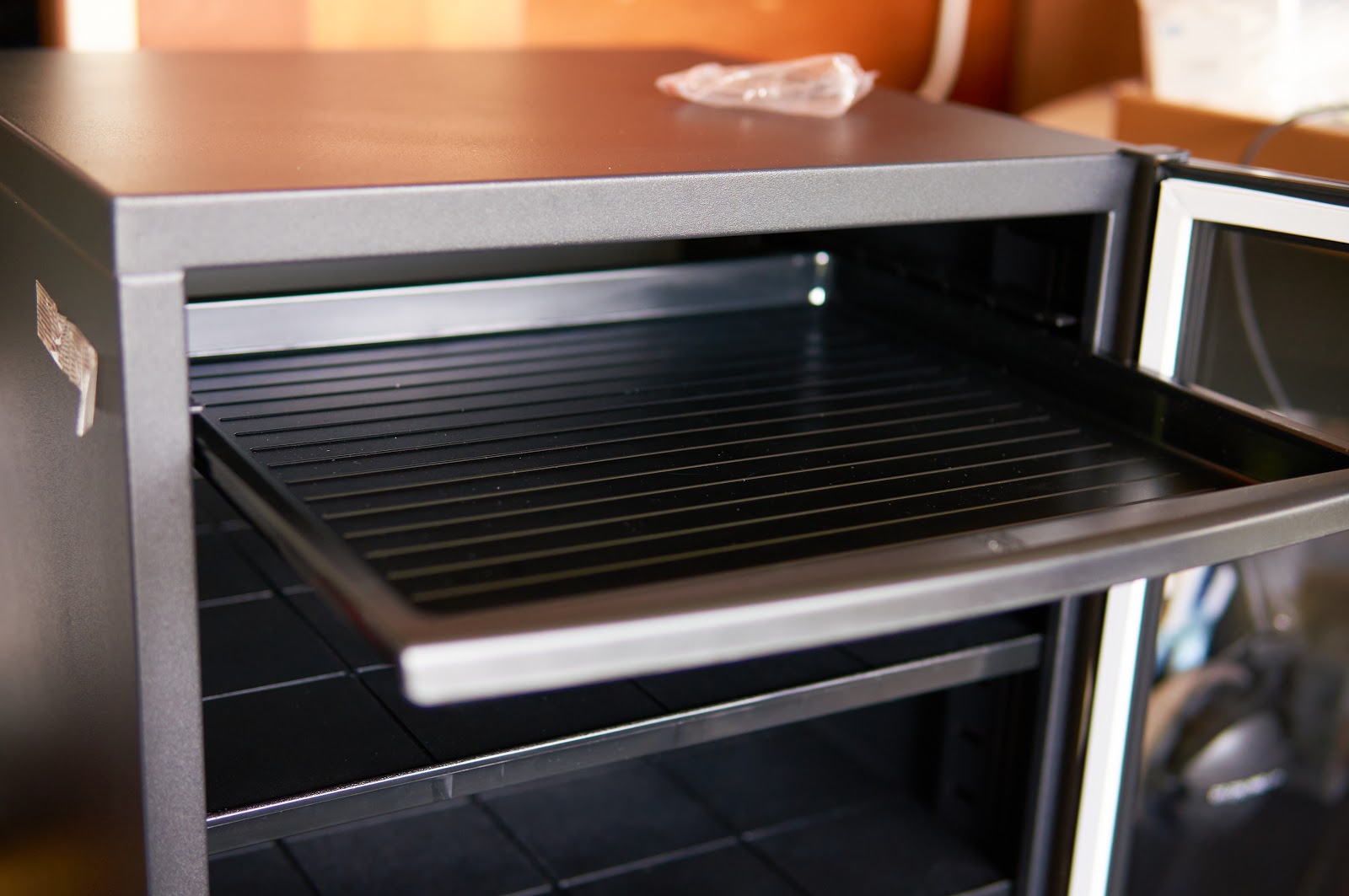 活動贈品之一的抽拉層板