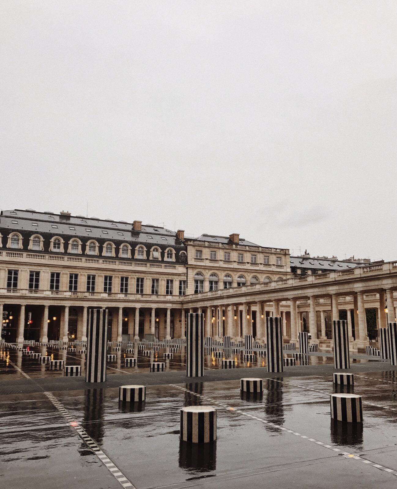 Weekday Wanderlust: A Summer Day in Paris